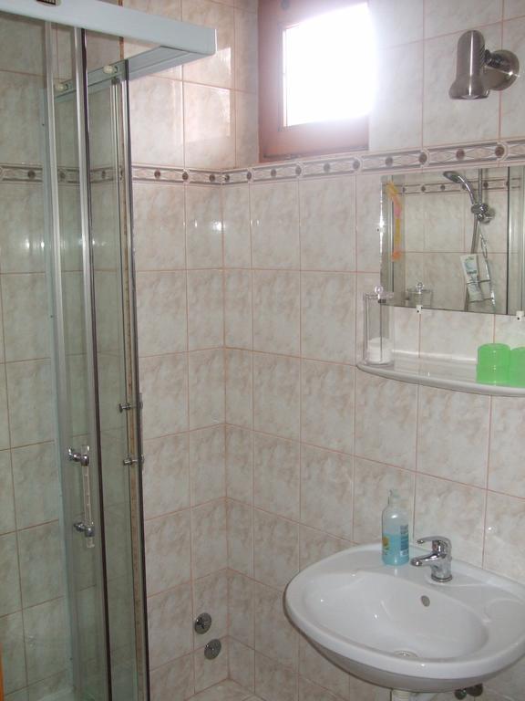 Timarhaz Panzio Bed & Breakfast Szeged Rom bilde